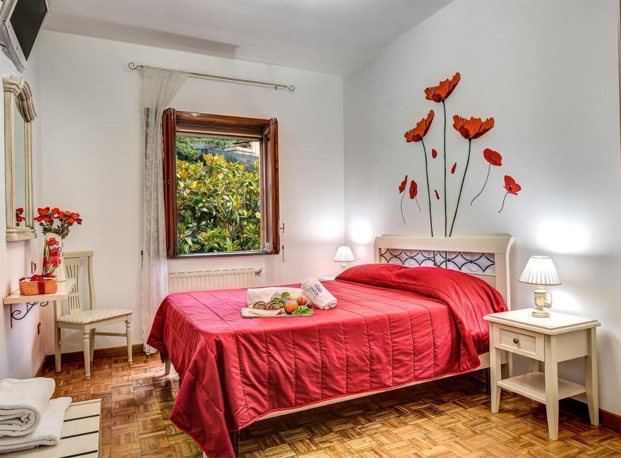 Villa Dei Fiori - Exclusive Villa With Garden In Sorrento Coast Vico Equense Exterior photo