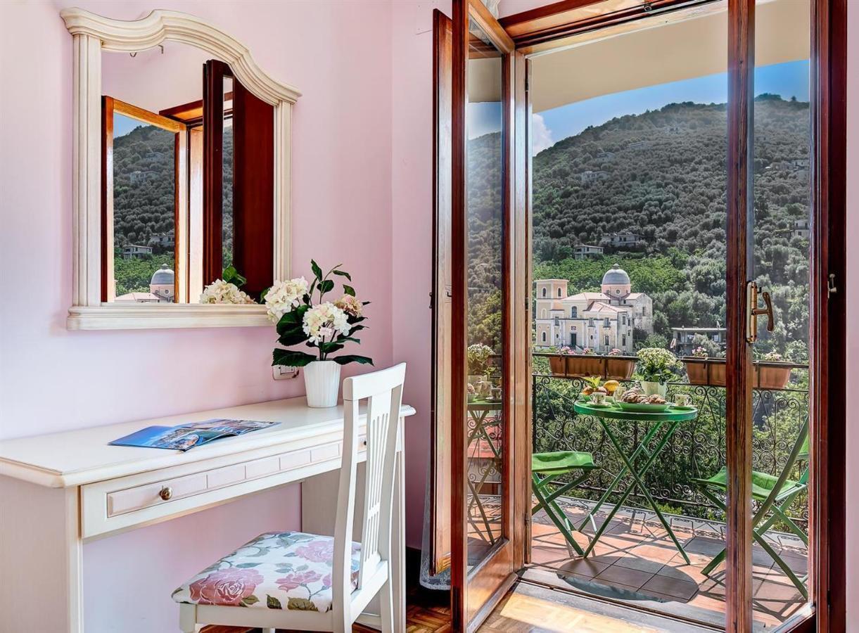 Villa Dei Fiori - Exclusive Villa With Garden In Sorrento Coast Vico Equense Exterior photo